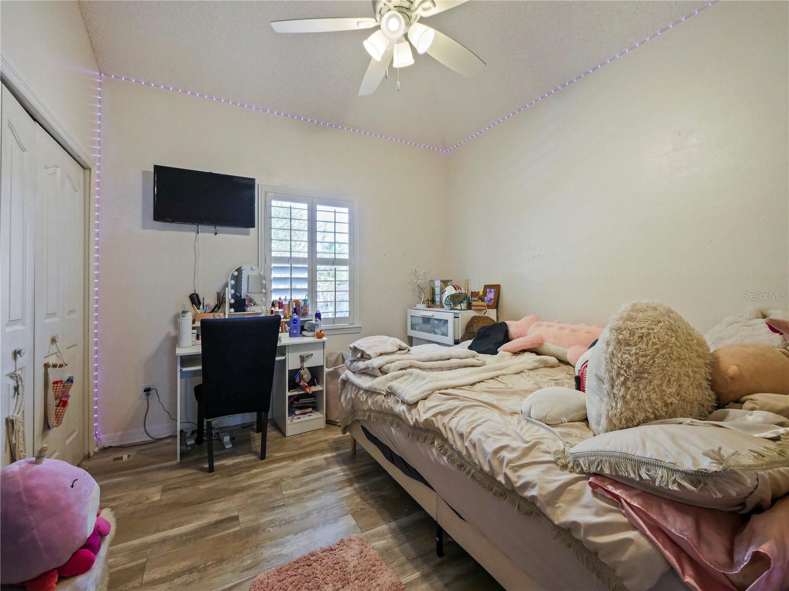 Image 38 of 40 For 300 Sprucewood Road