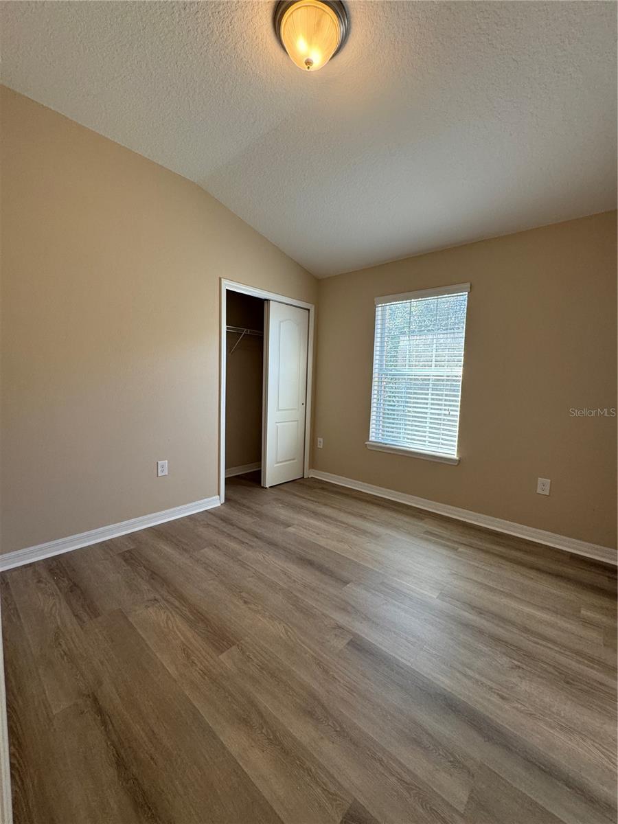 Image 20 of 45 For 10229 Lake District Lane 20