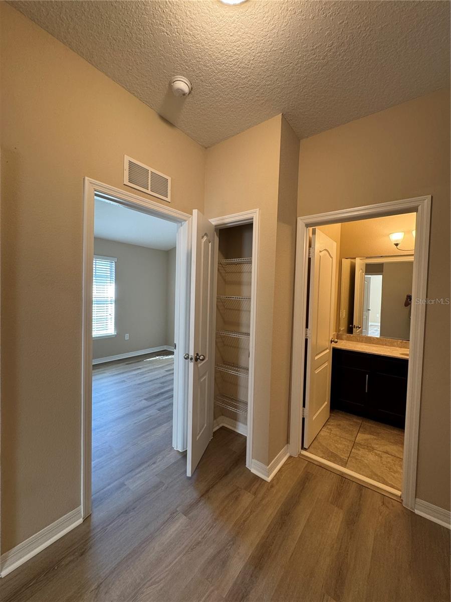 Image 23 of 45 For 10229 Lake District Lane 20