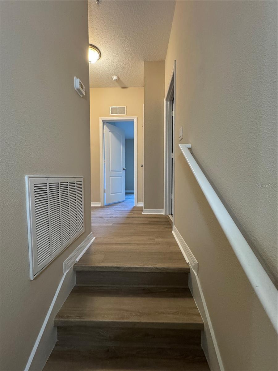 Image 27 of 45 For 10229 Lake District Lane 20