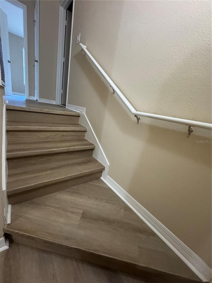 Image 28 of 45 For 10229 Lake District Lane 20