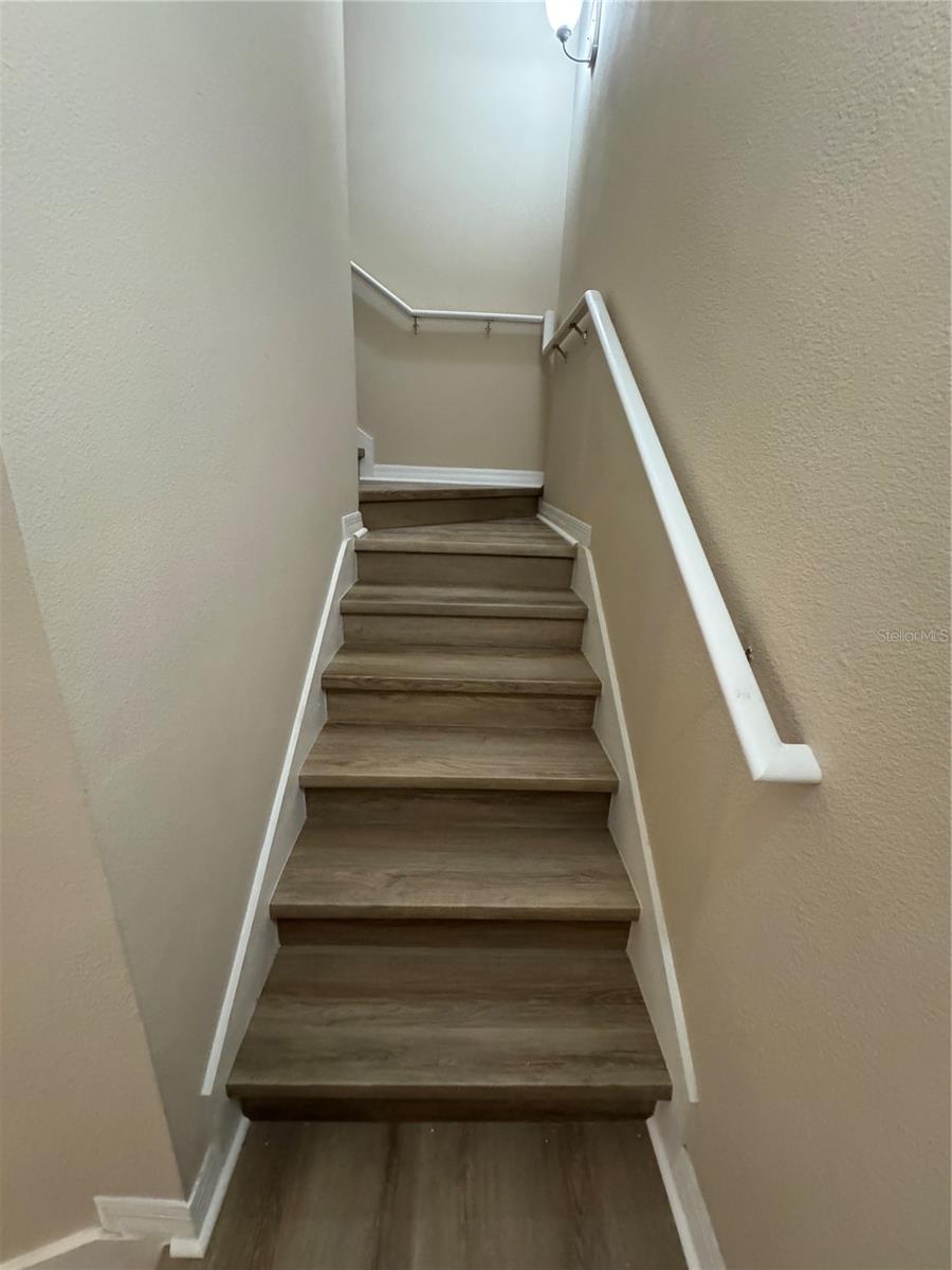 Image 29 of 45 For 10229 Lake District Lane 20