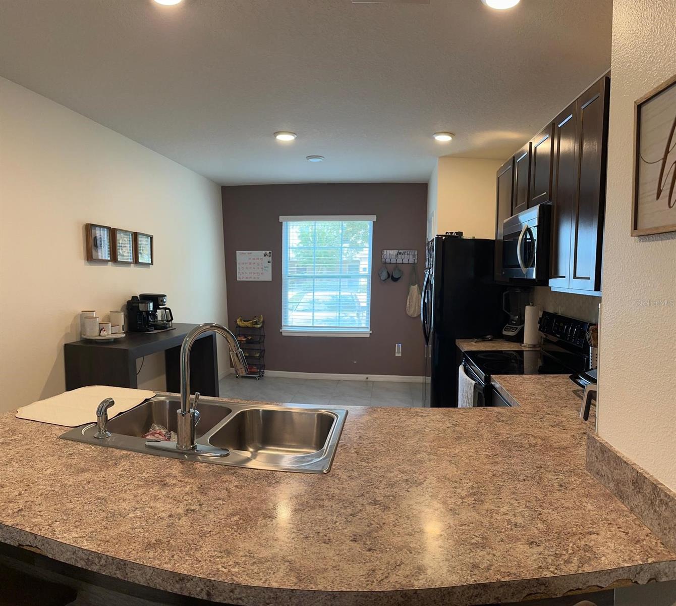 Image 8 of 24 For 9043 Carlotta Way