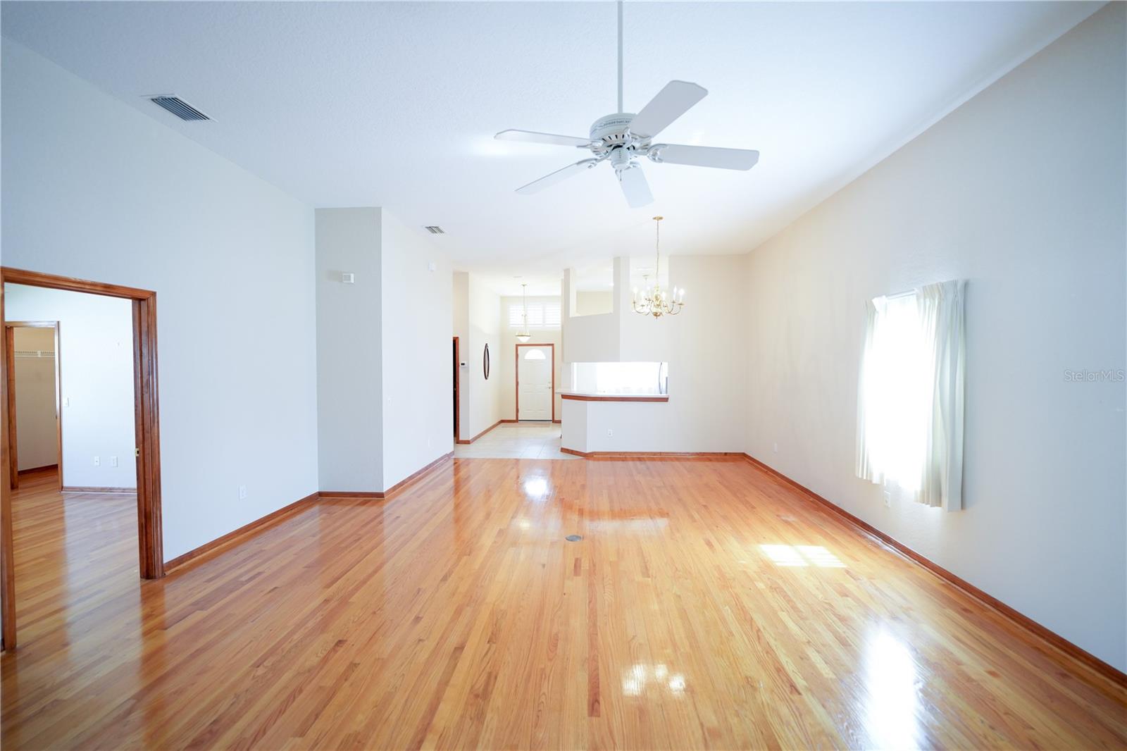 Image 9 of 36 For 2784 Alexander Drive