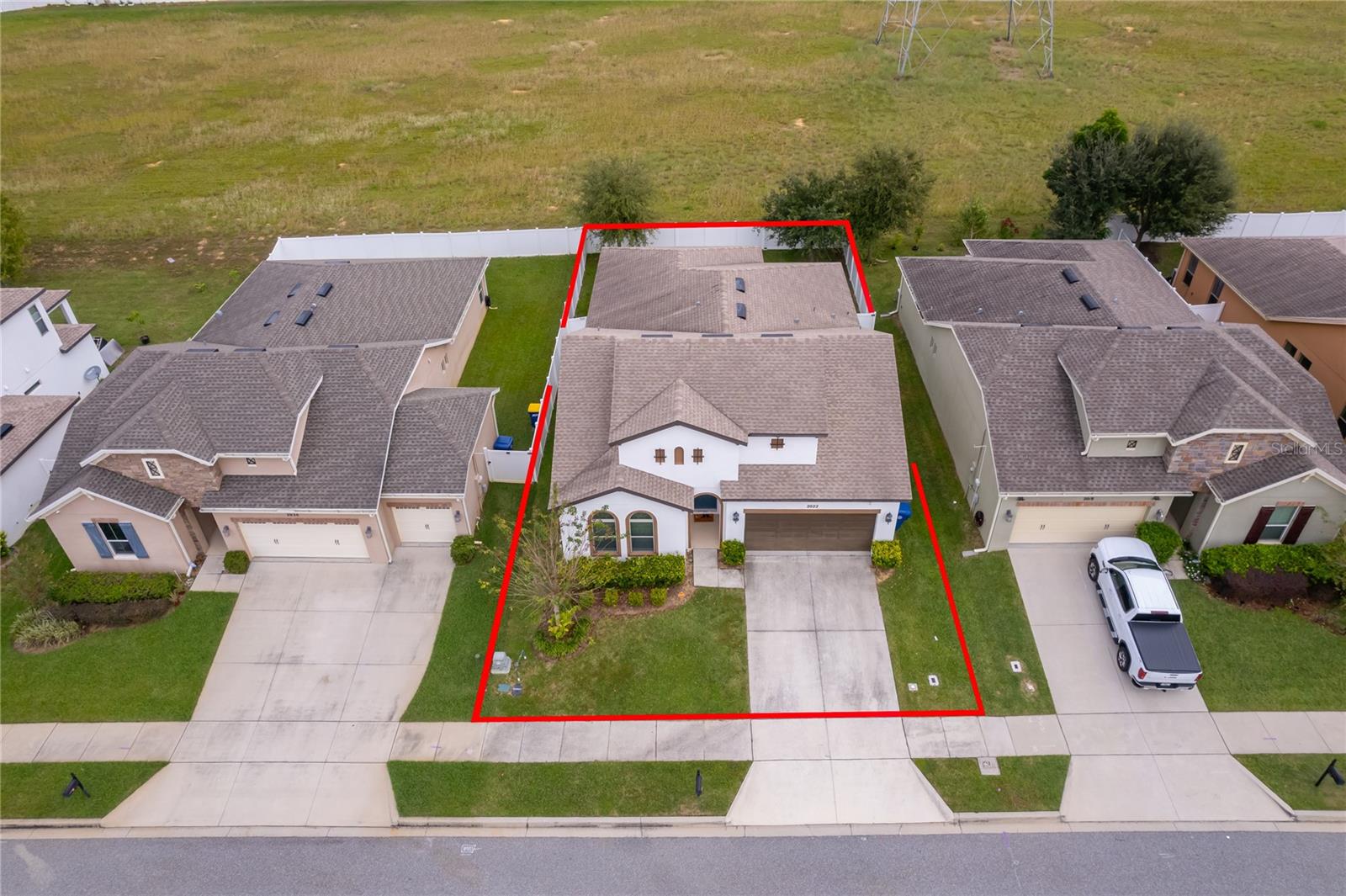 Image 28 of 29 For 2022 Redbay Avenue