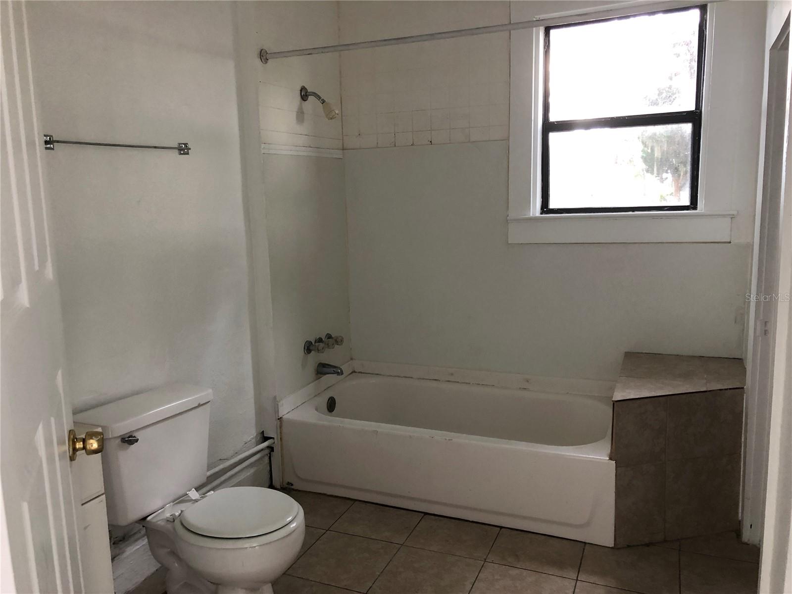 Image 12 of 17 For 12852 Florida Avenue 12852