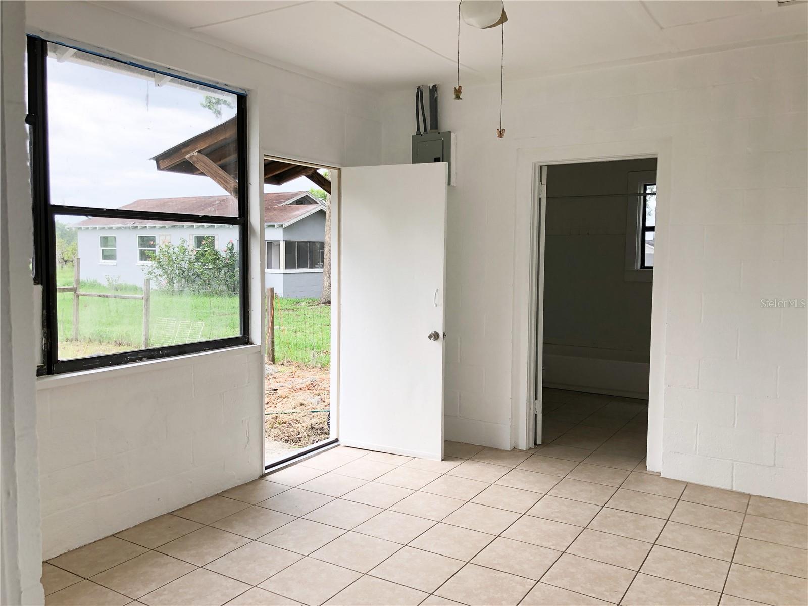 Image 16 of 17 For 12852 Florida Avenue 12852