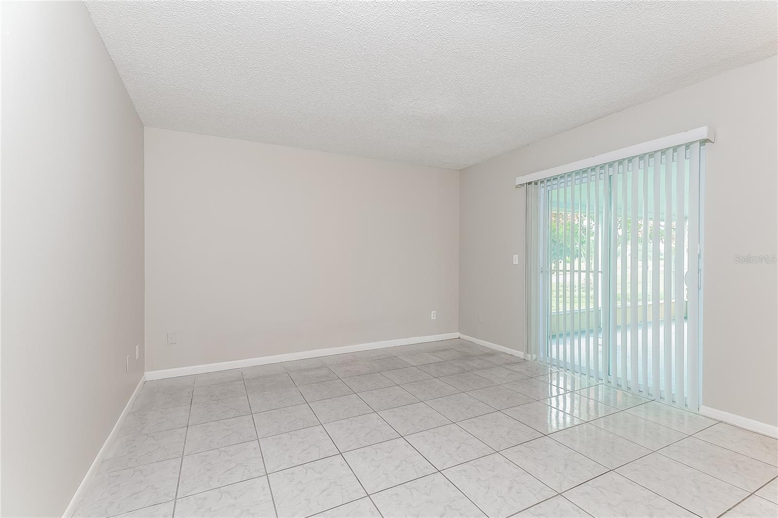 Image 2 of 16 For 353 Florida Parkway