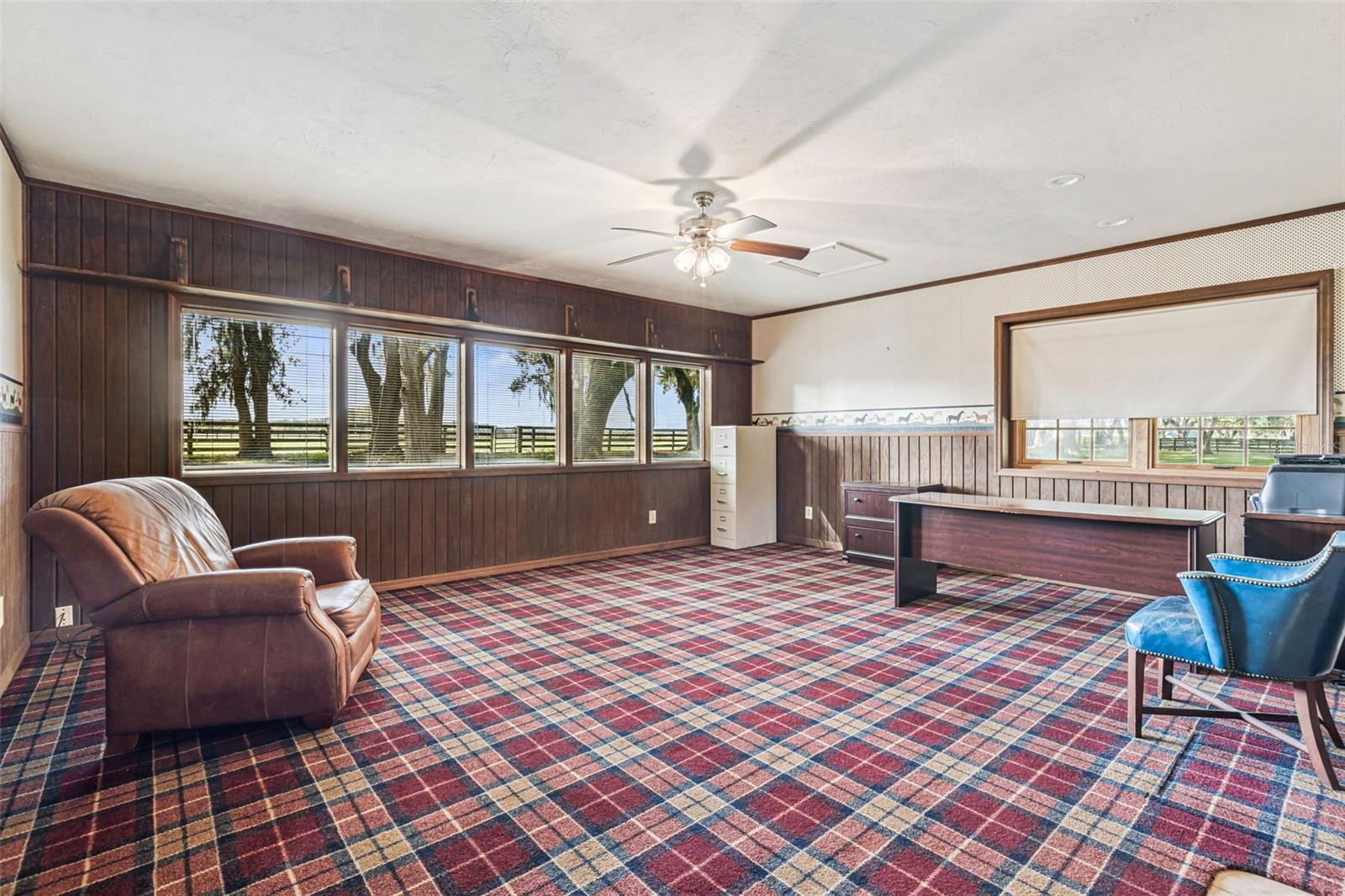 Image 14 of 47 For 551 200 Avenue