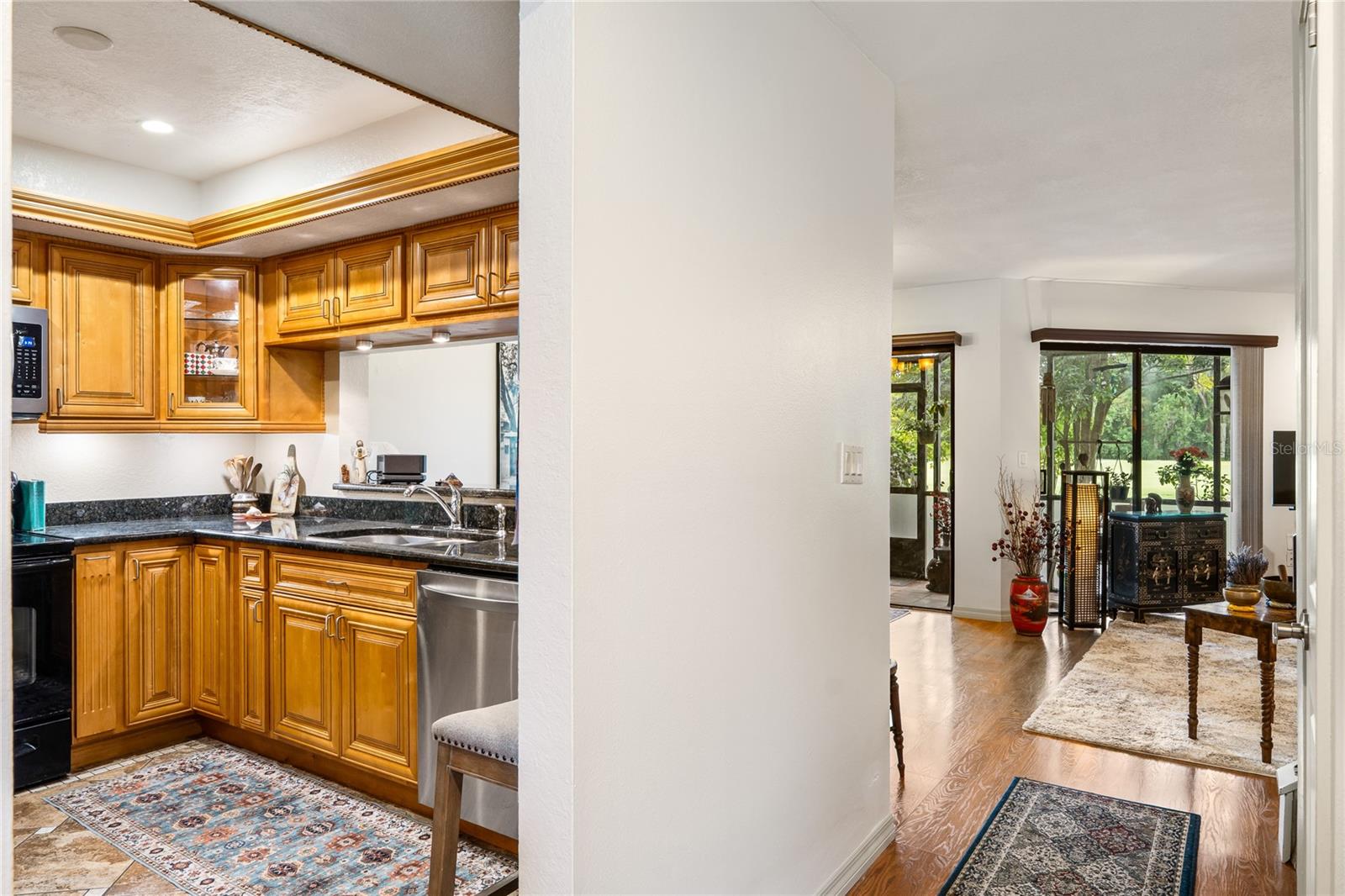 Image 10 of 54 For 1906 Saint Andrews Place