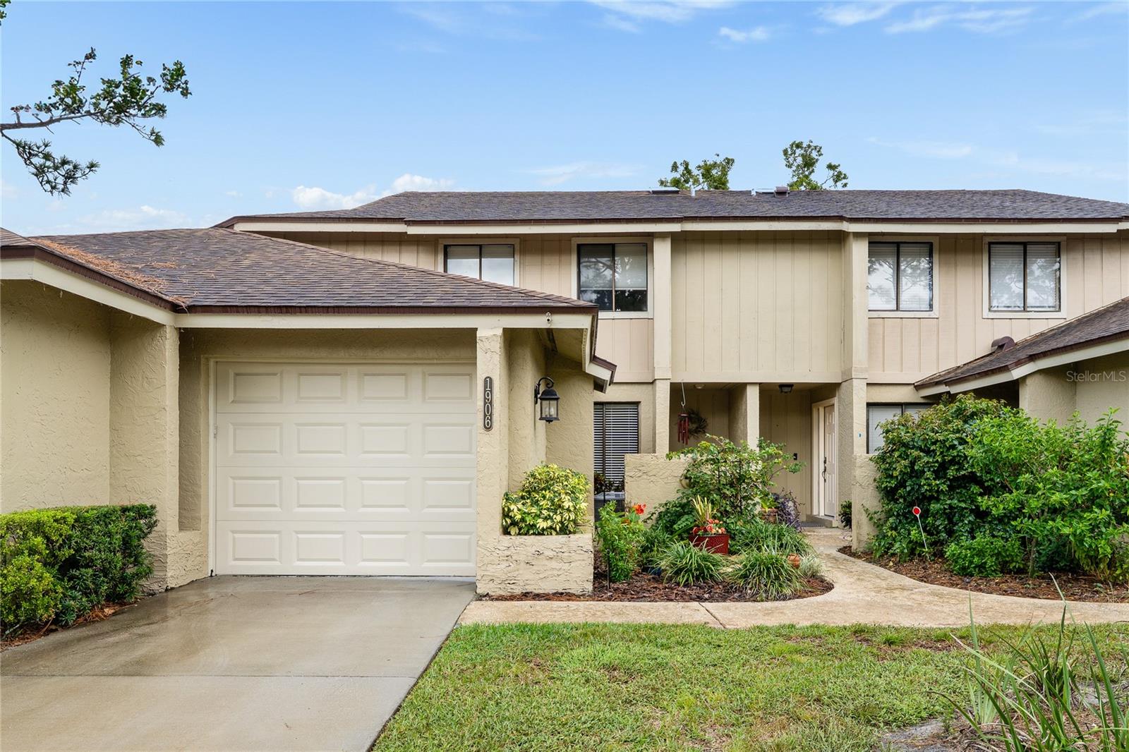 Image 2 of 54 For 1906 Saint Andrews Place