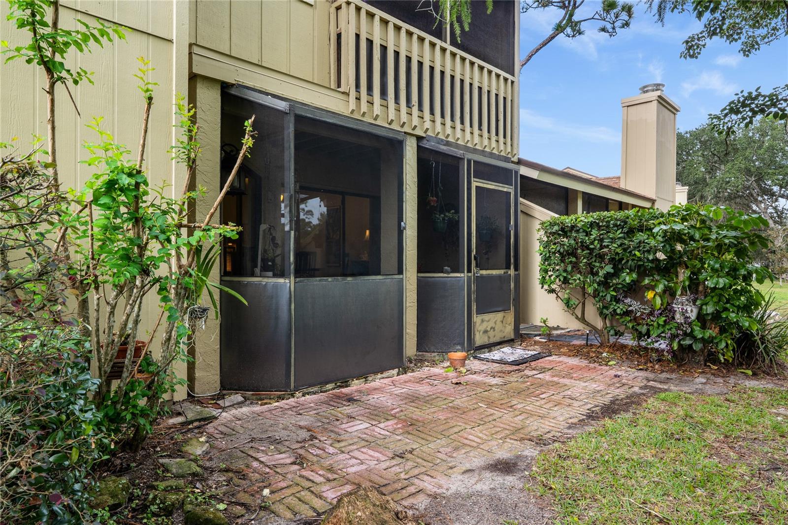 Image 35 of 54 For 1906 Saint Andrews Place