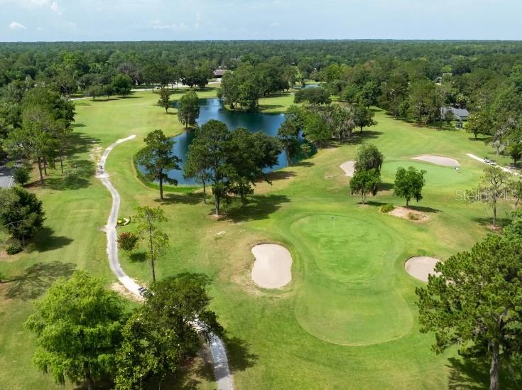 Listing photo id 19 for 12 Maidenbush Circle