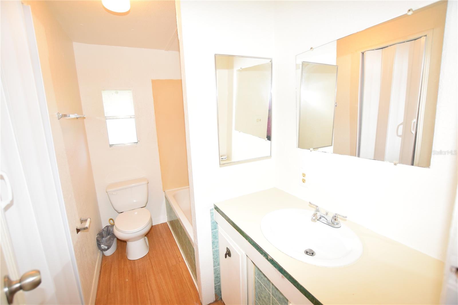 Image 22 of 26 For 820 Gee Creek Court