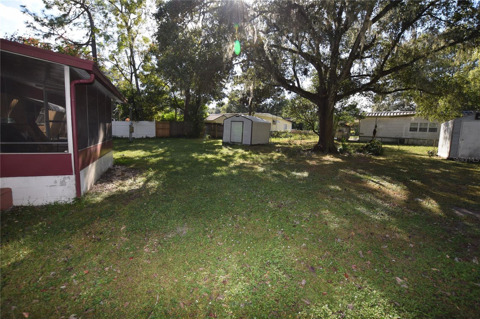 Image 4 of 26 For 820 Gee Creek Court
