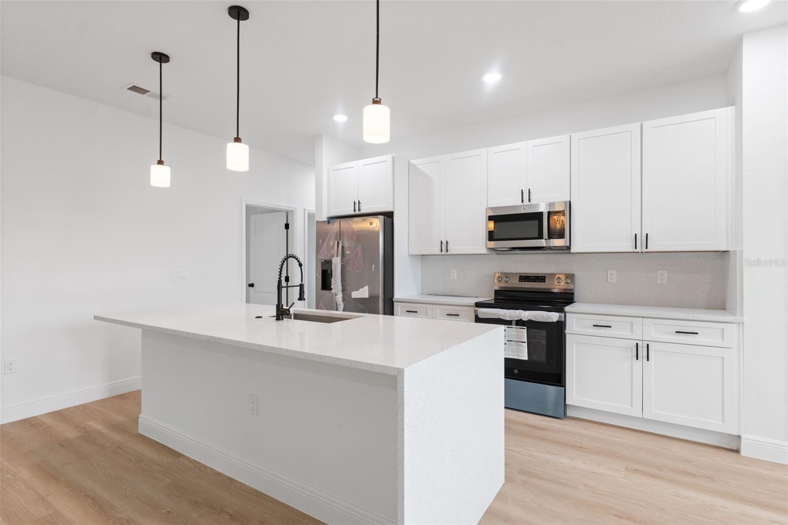 Image 10 of 35 For 15775 46th Circle