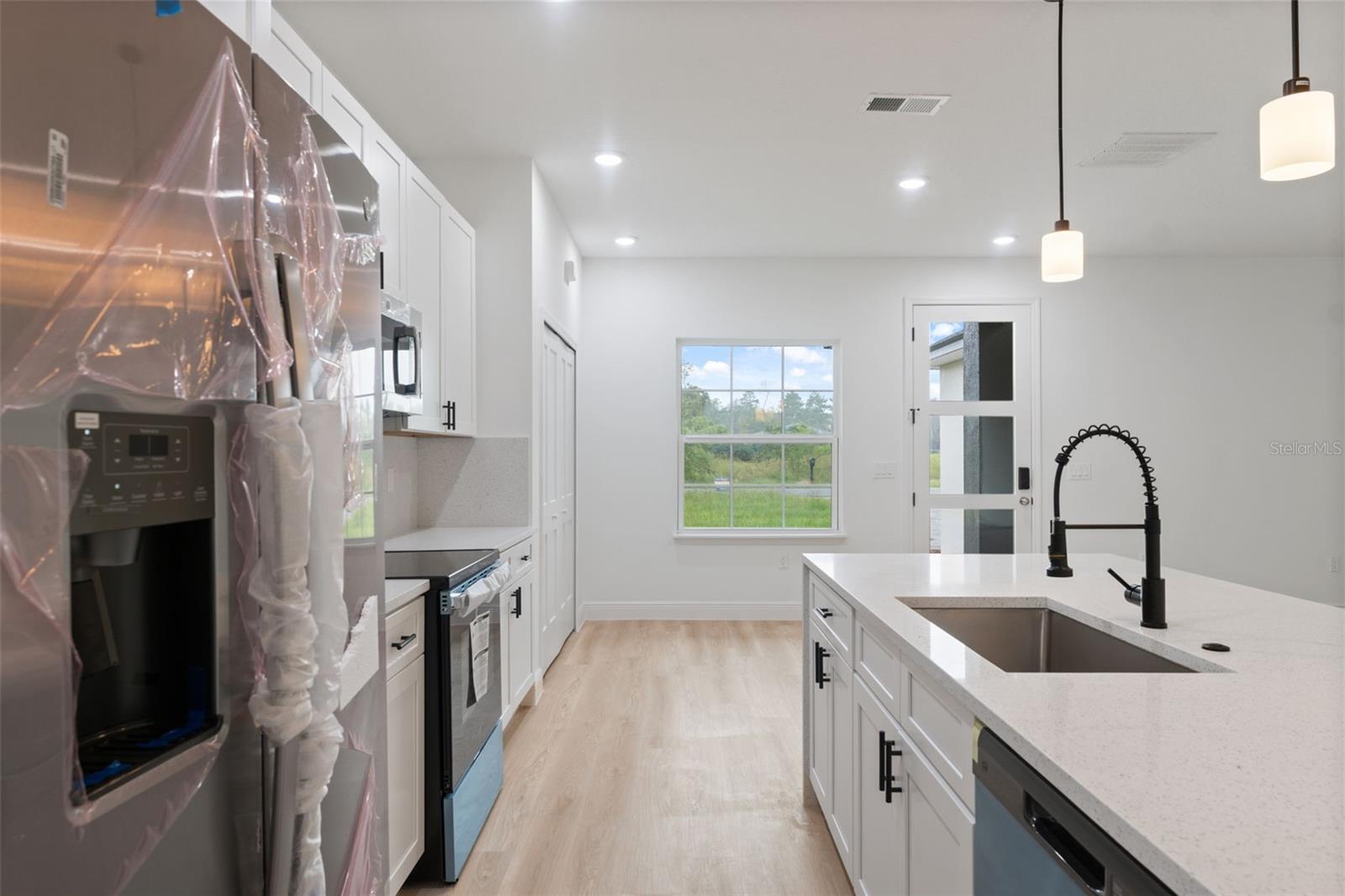 Image 13 of 35 For 15775 46th Circle