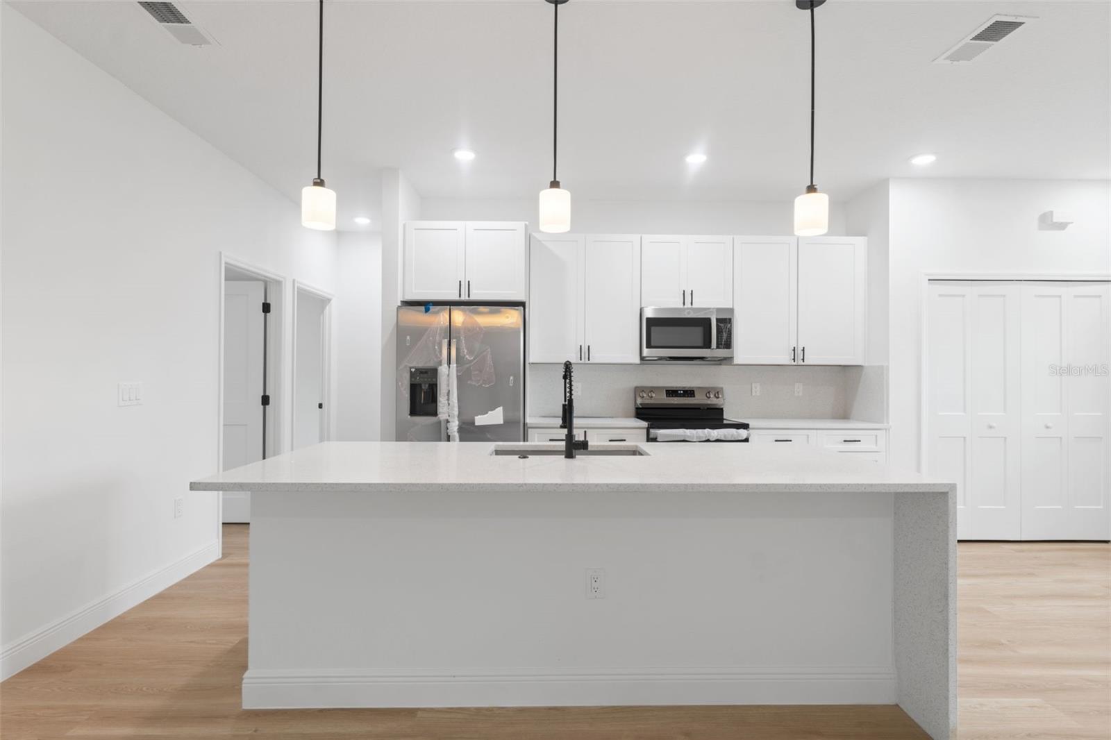 Image 14 of 35 For 15775 46th Circle