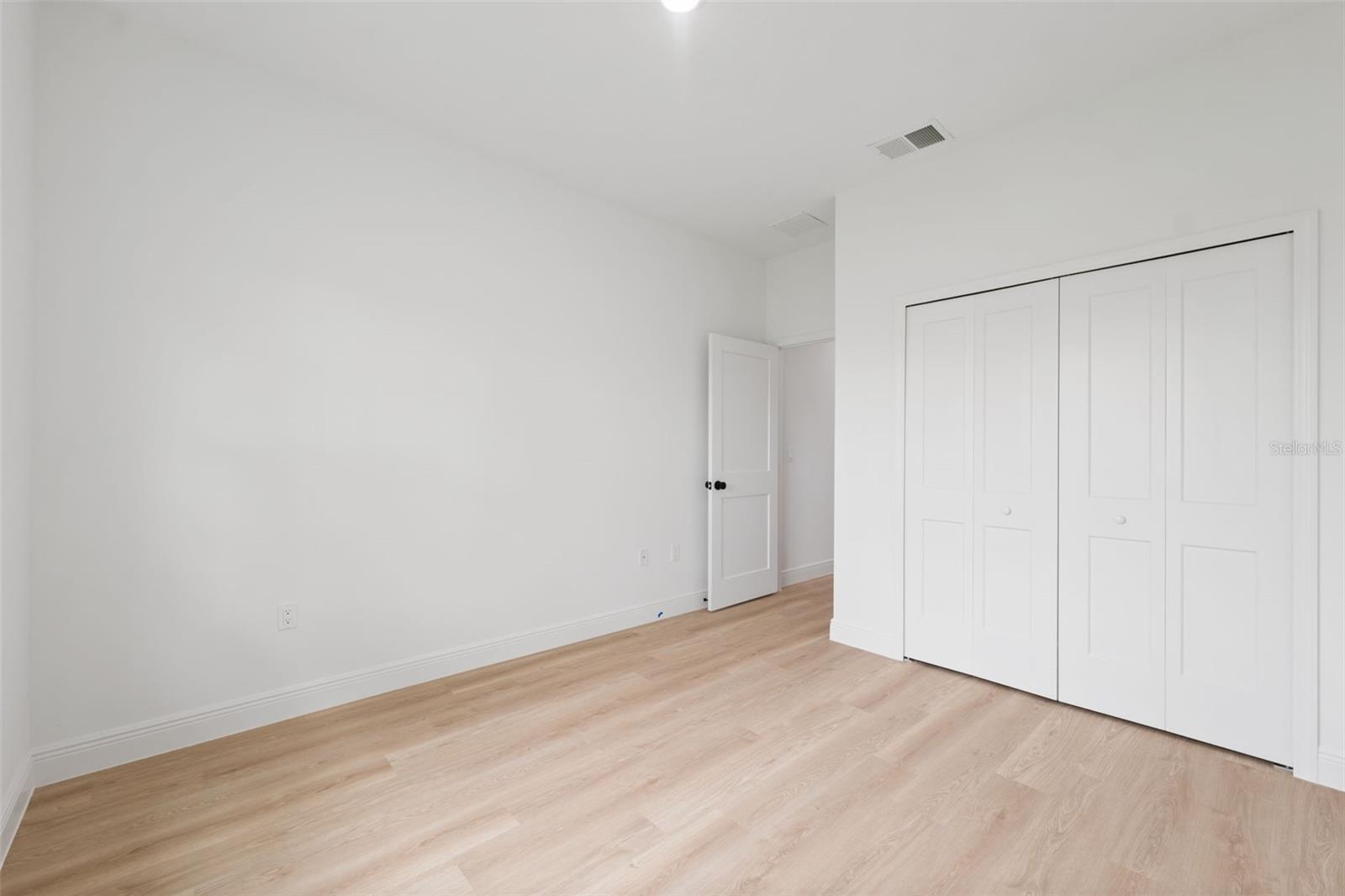 Image 26 of 35 For 15775 46th Circle