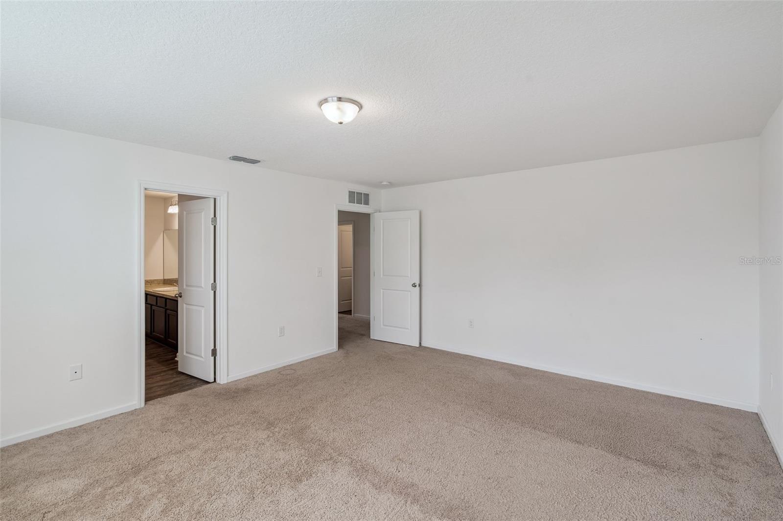 Image 14 of 32 For 16505 Cherry Landing Drive