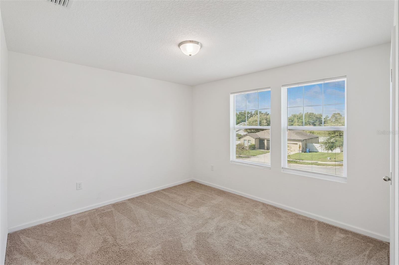 Image 21 of 32 For 16505 Cherry Landing Drive