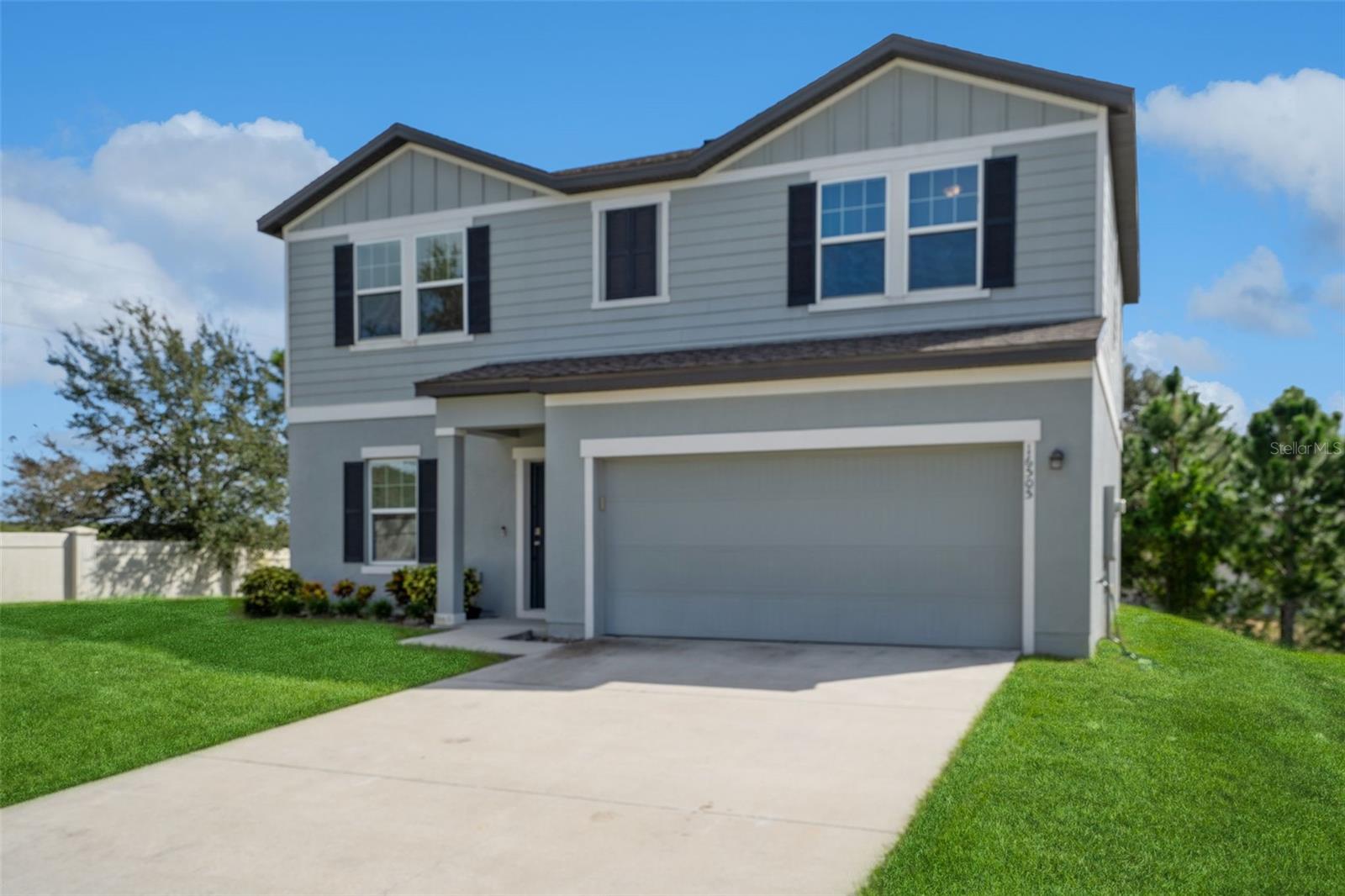 Image 26 of 32 For 16505 Cherry Landing Drive