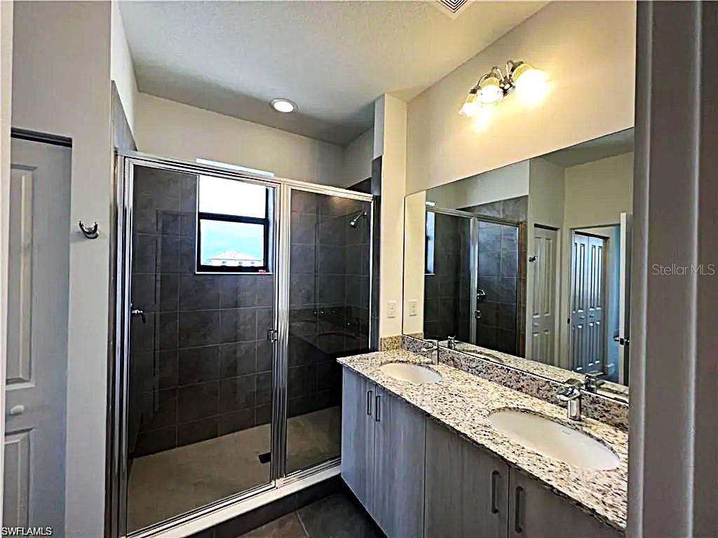 Image 10 of 28 For 5633 Cerva Lane