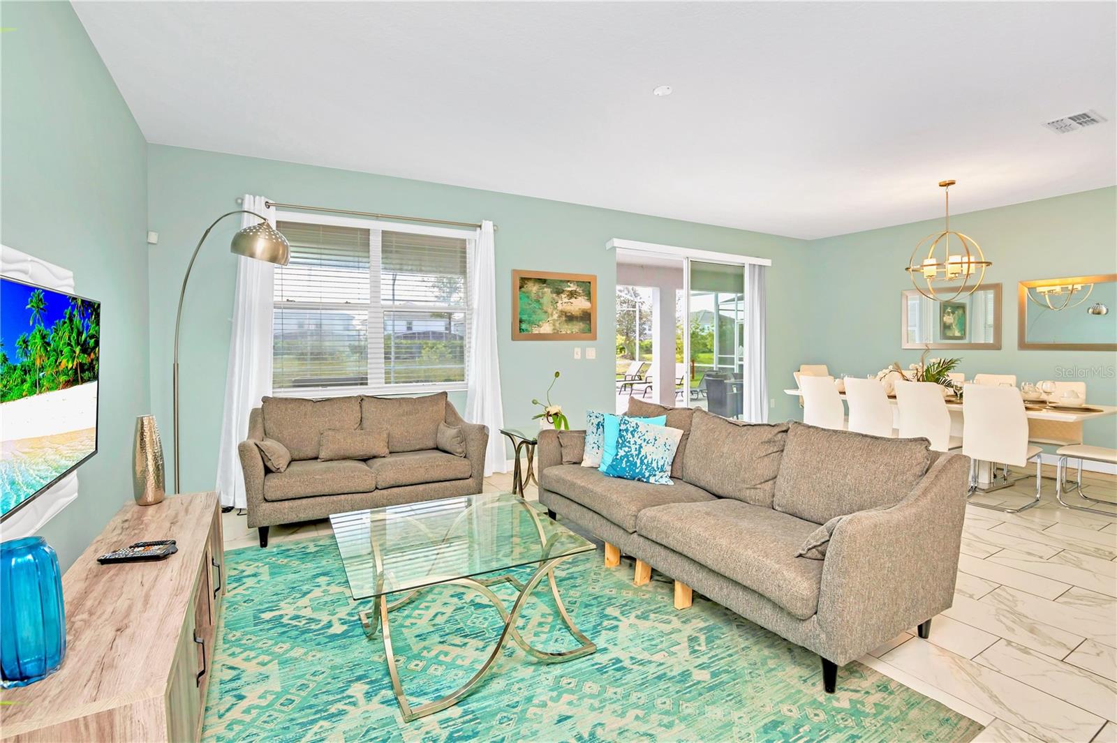 Image 5 of 31 For 1588 Maidstone Court