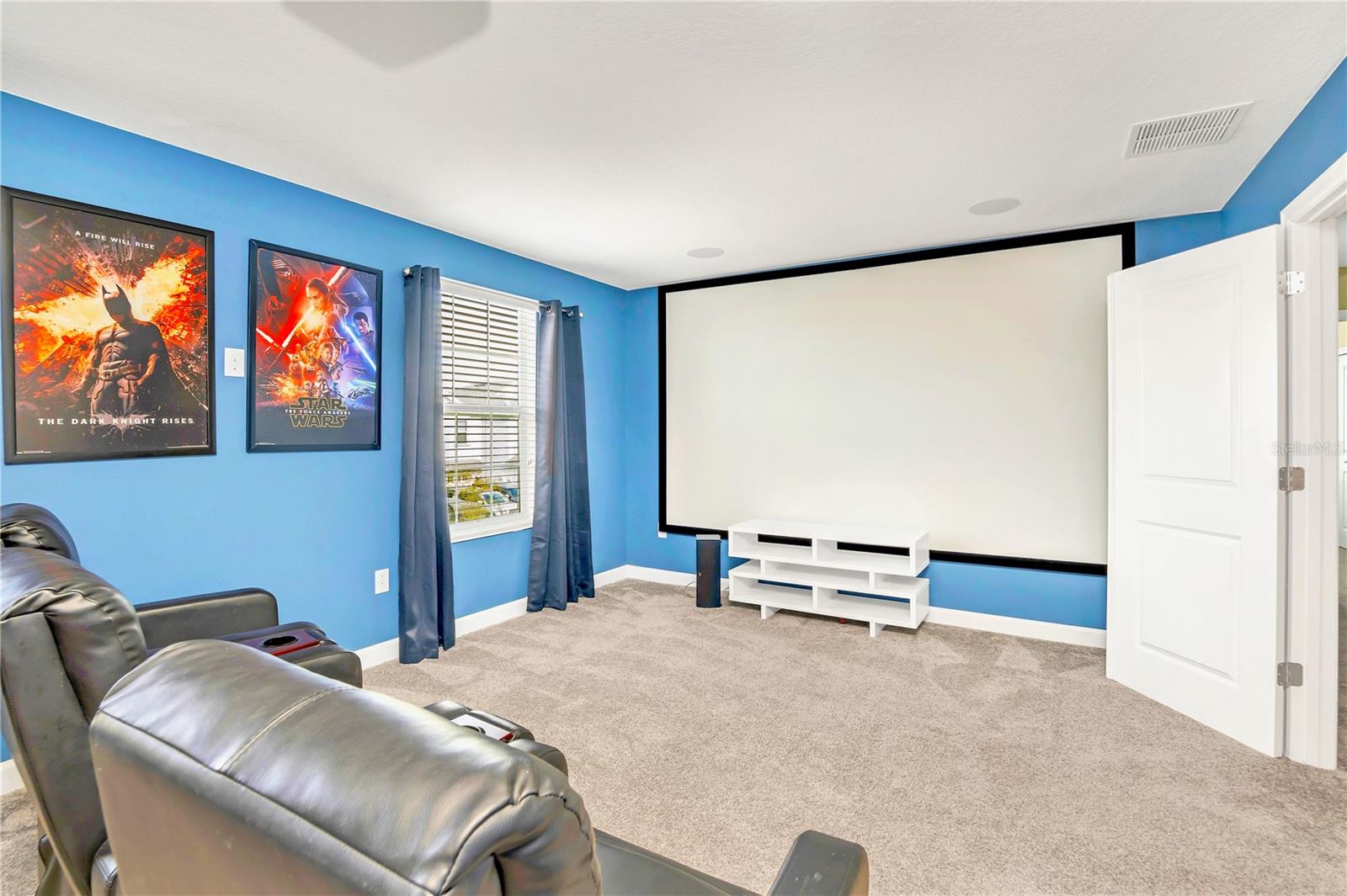 Image 8 of 31 For 1588 Maidstone Court