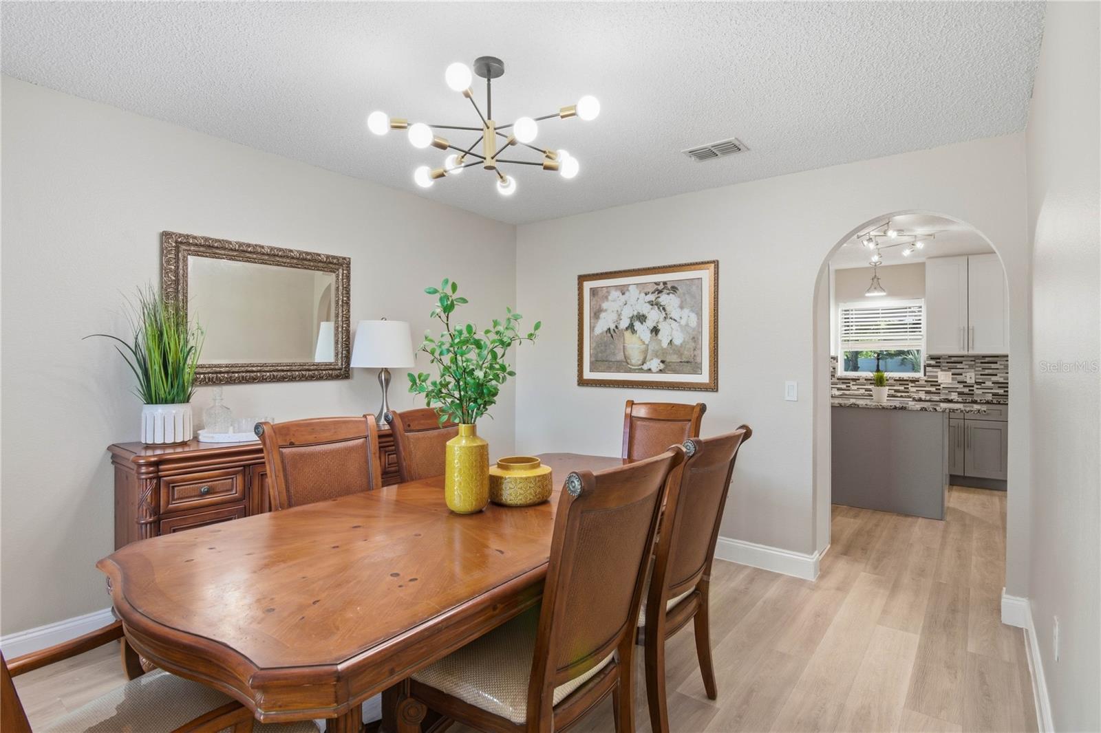 Image 15 of 30 For 11166 Laxton Street