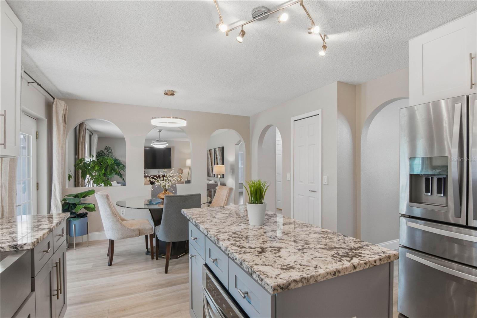 Image 7 of 30 For 11166 Laxton Street