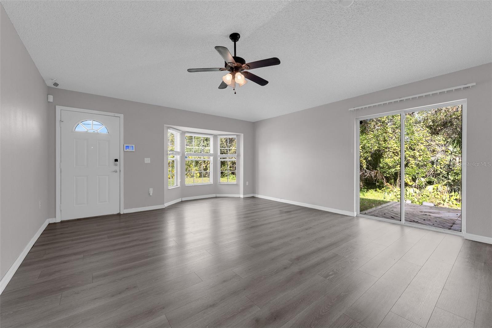 Image 10 of 38 For 495 Shell Road