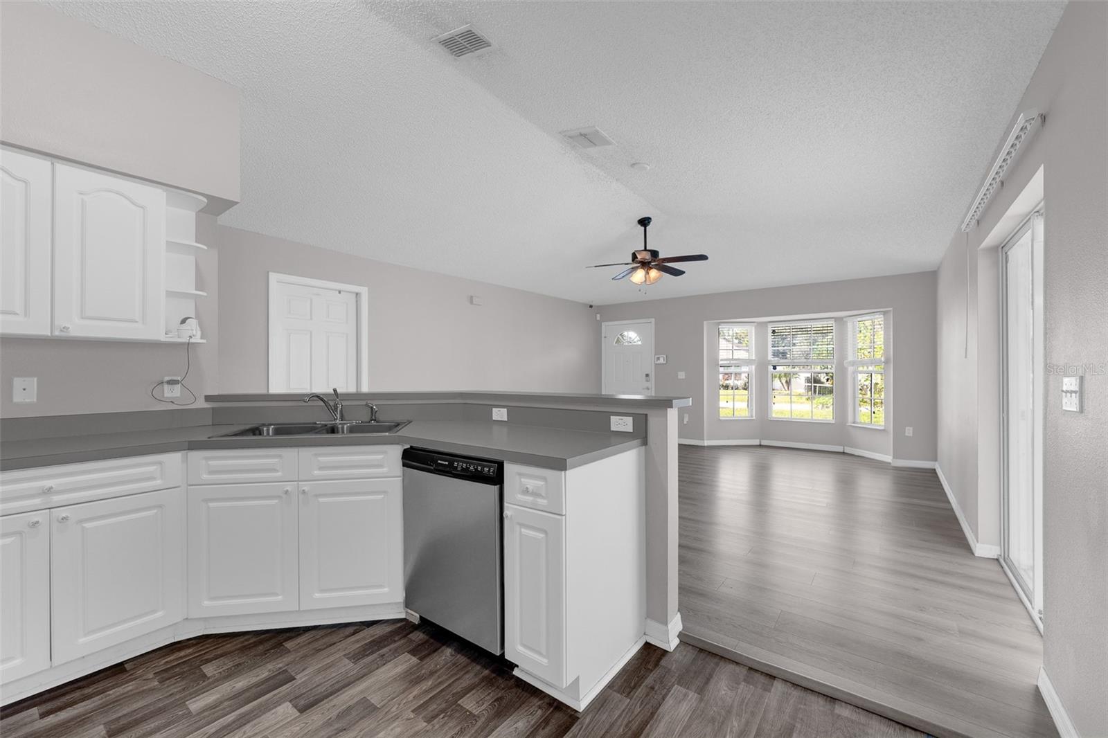 Image 14 of 38 For 495 Shell Road