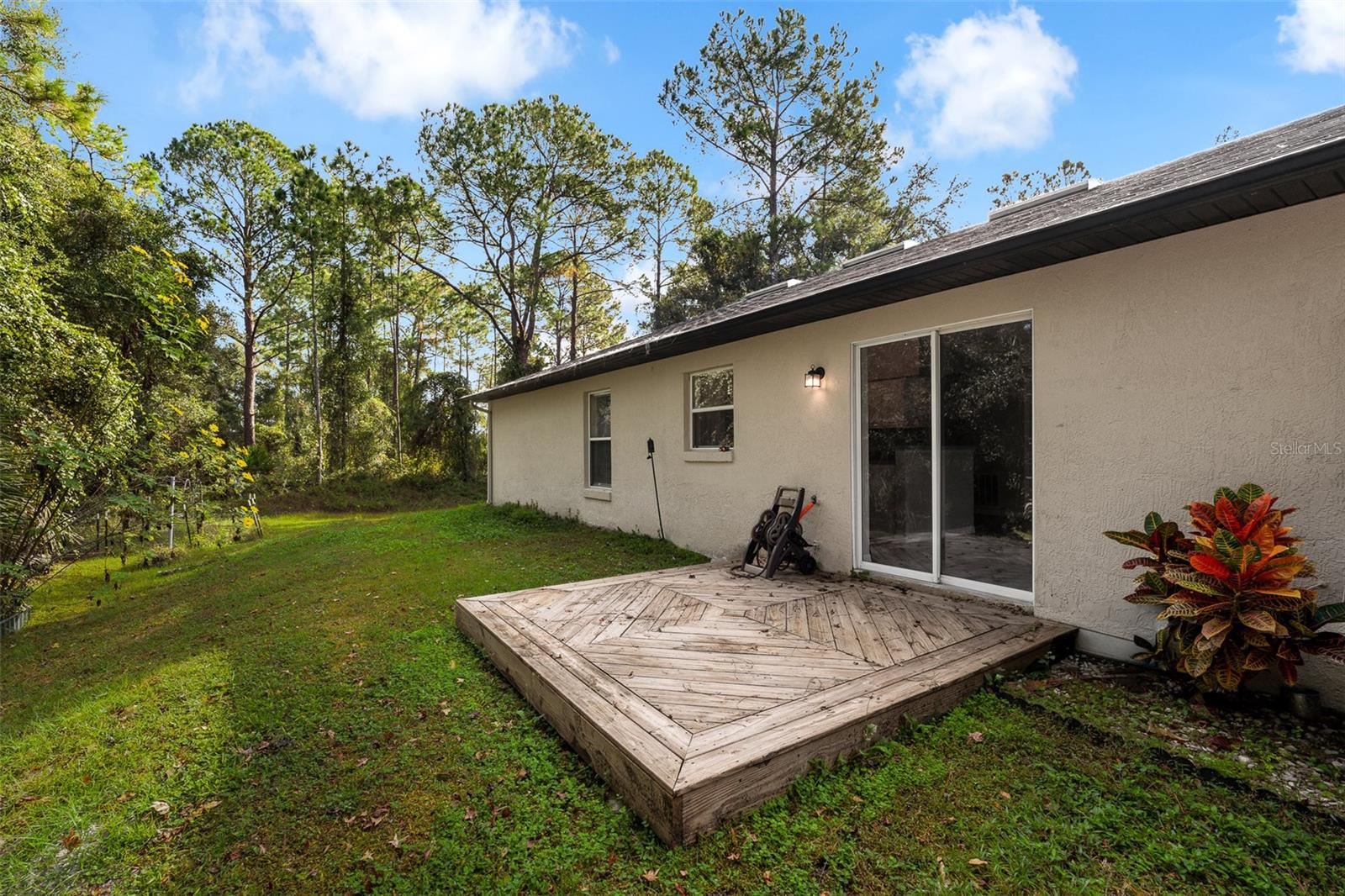 Image 5 of 38 For 495 Shell Road