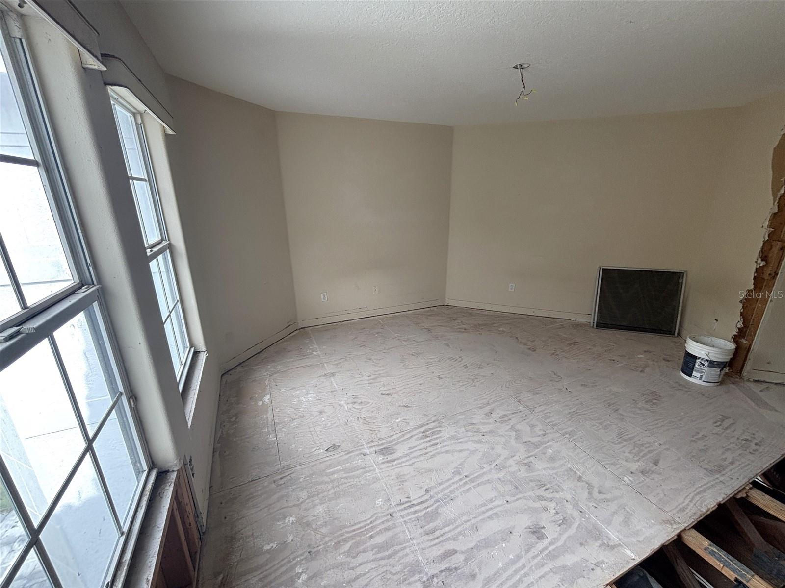 Image 60 of 73 For 2457 Baesel View Drive