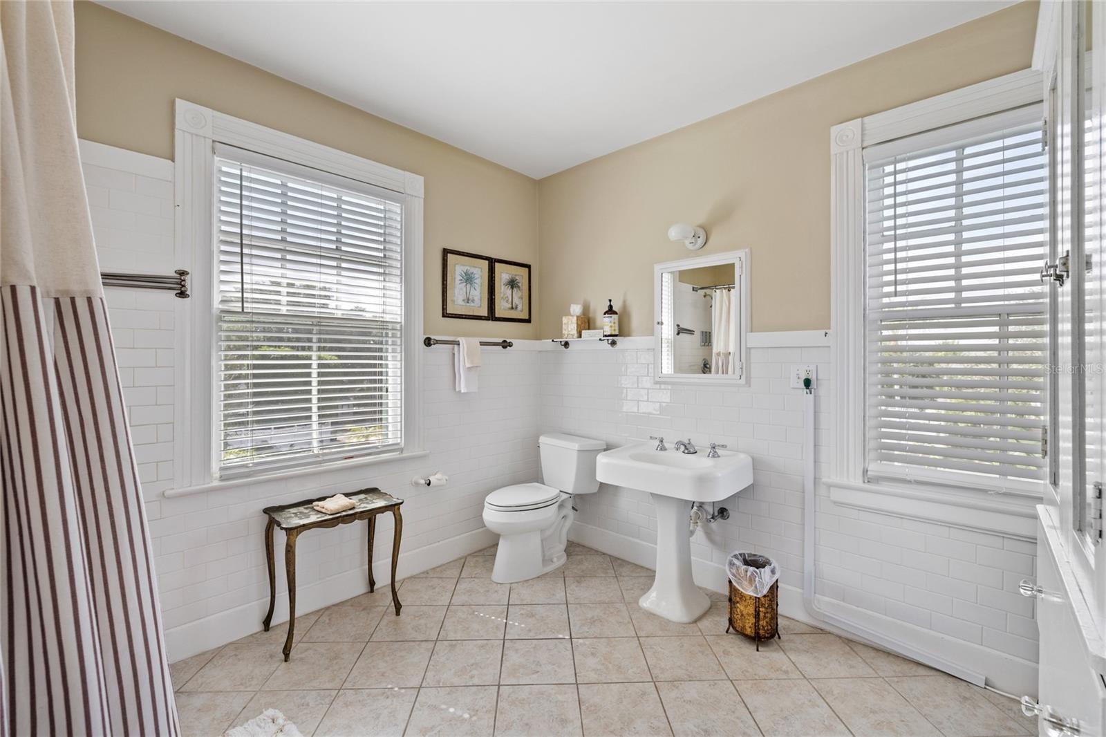 Image 22 of 83 For 442 3rd Avenue