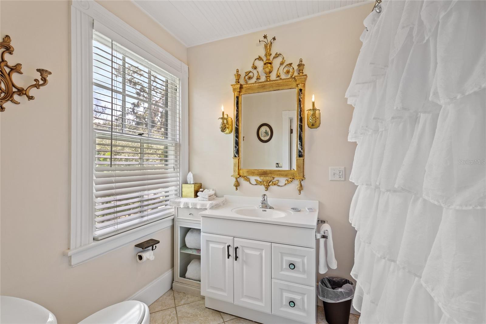 Image 26 of 83 For 442 3rd Avenue