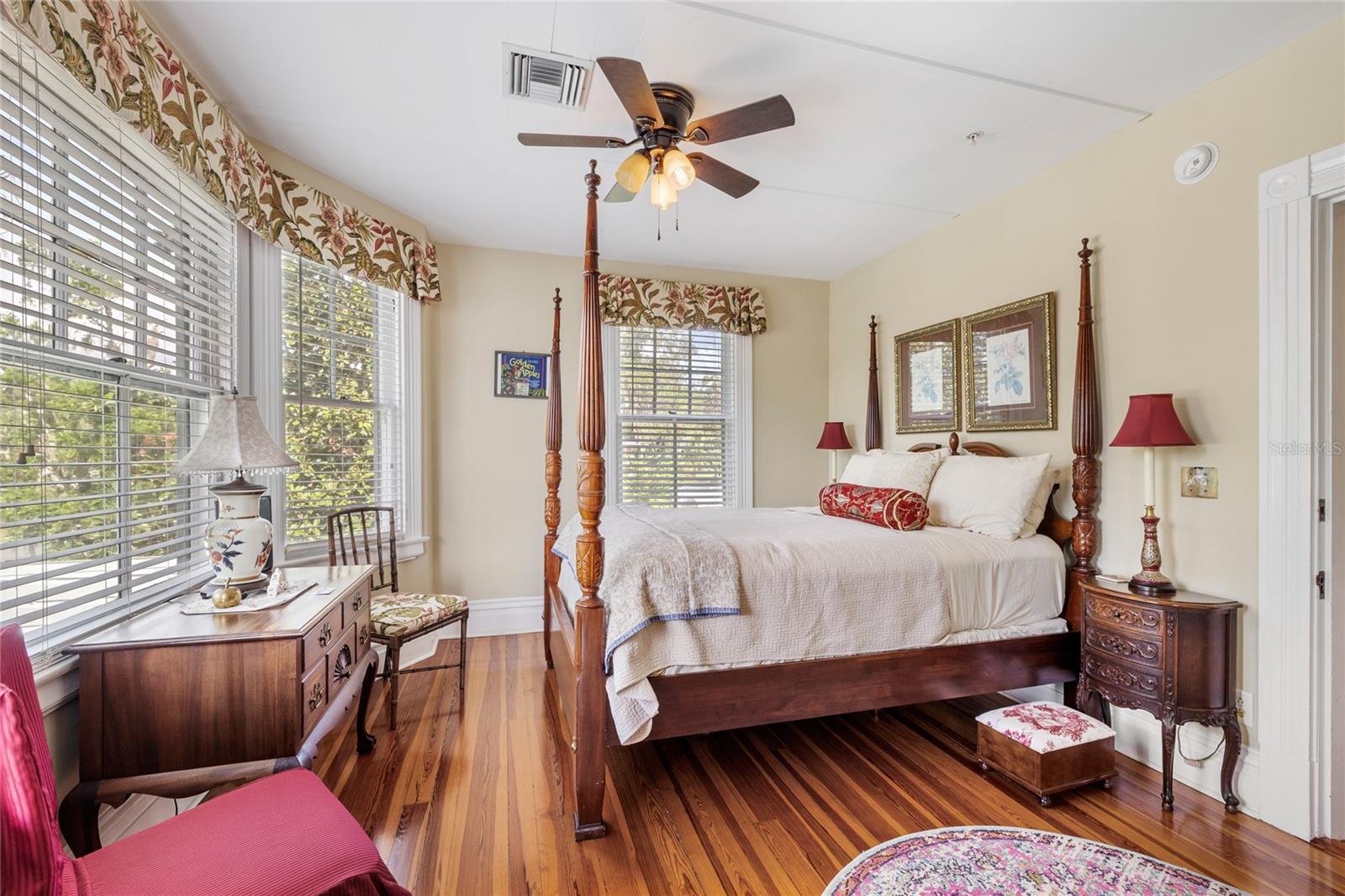 Image 29 of 83 For 442 3rd Avenue