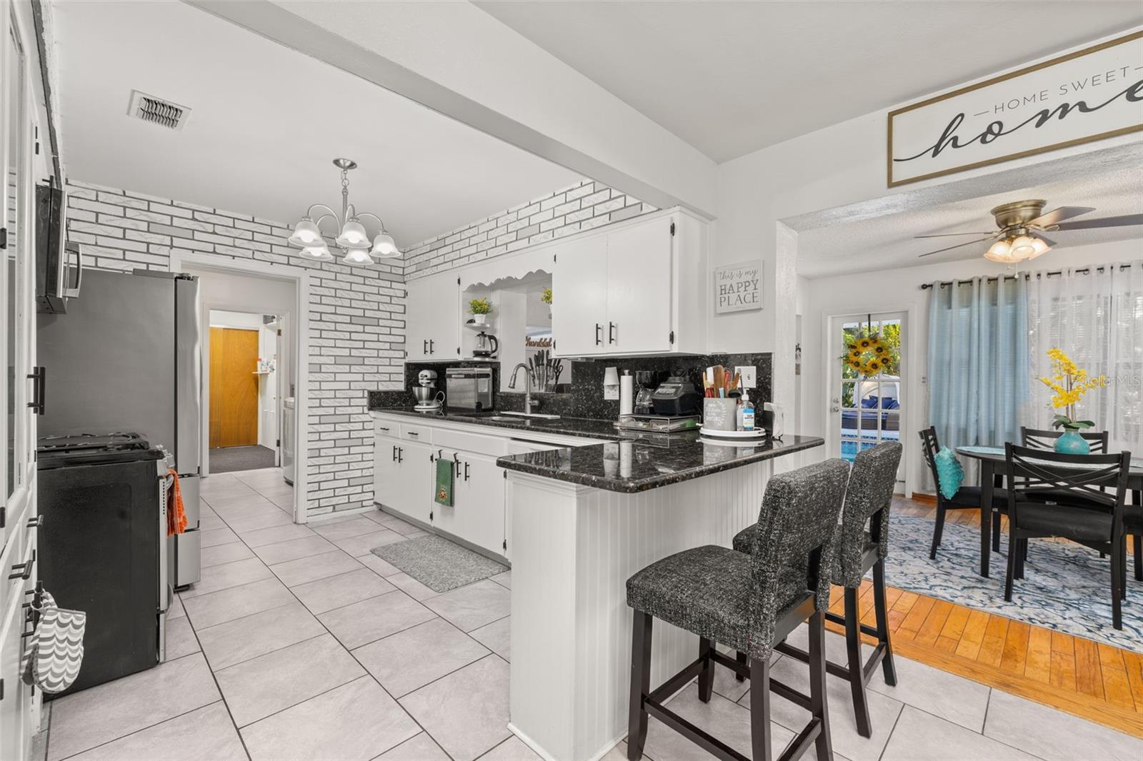 Image 11 of 85 For 1305 Wren Avenue