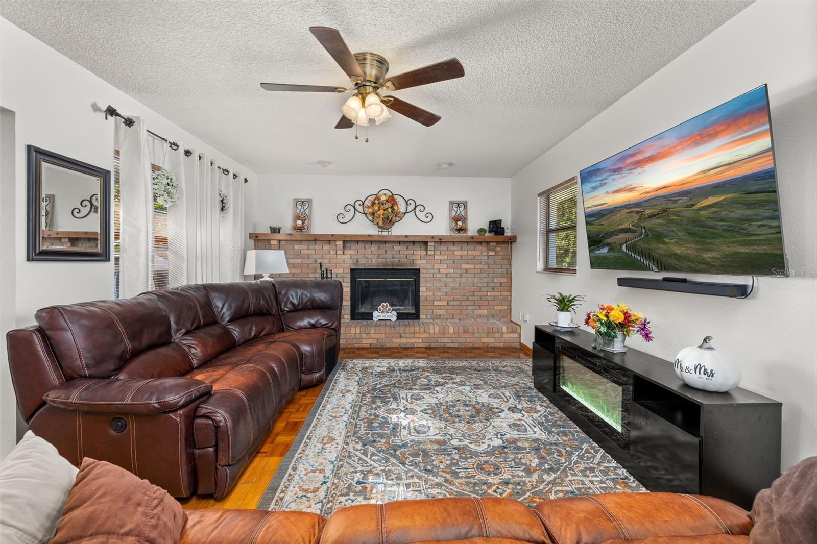 Image 27 of 85 For 1305 Wren Avenue