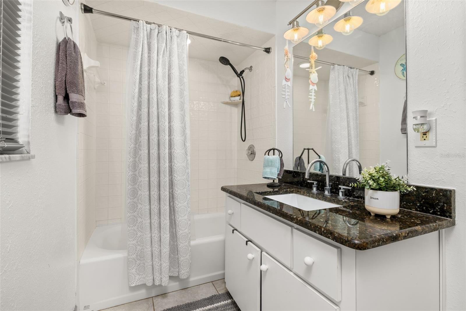 Image 43 of 85 For 1305 Wren Avenue