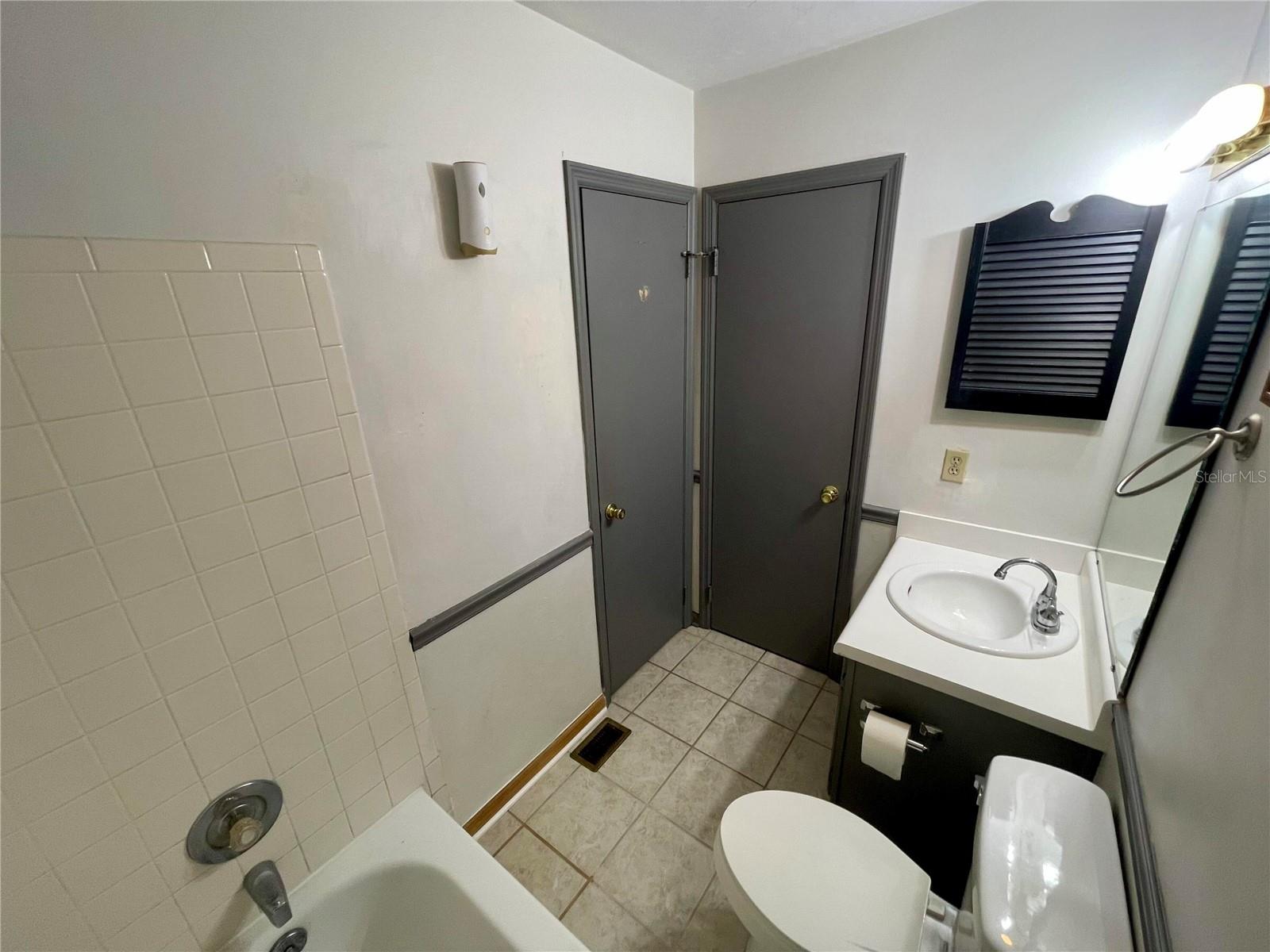 Image 25 of 26 For 754 Gold Nugget Trail