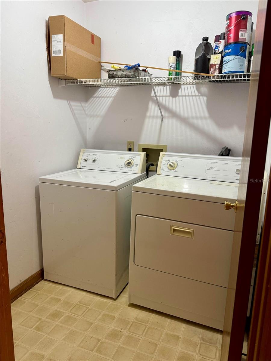 Image 8 of 26 For 754 Gold Nugget Trail