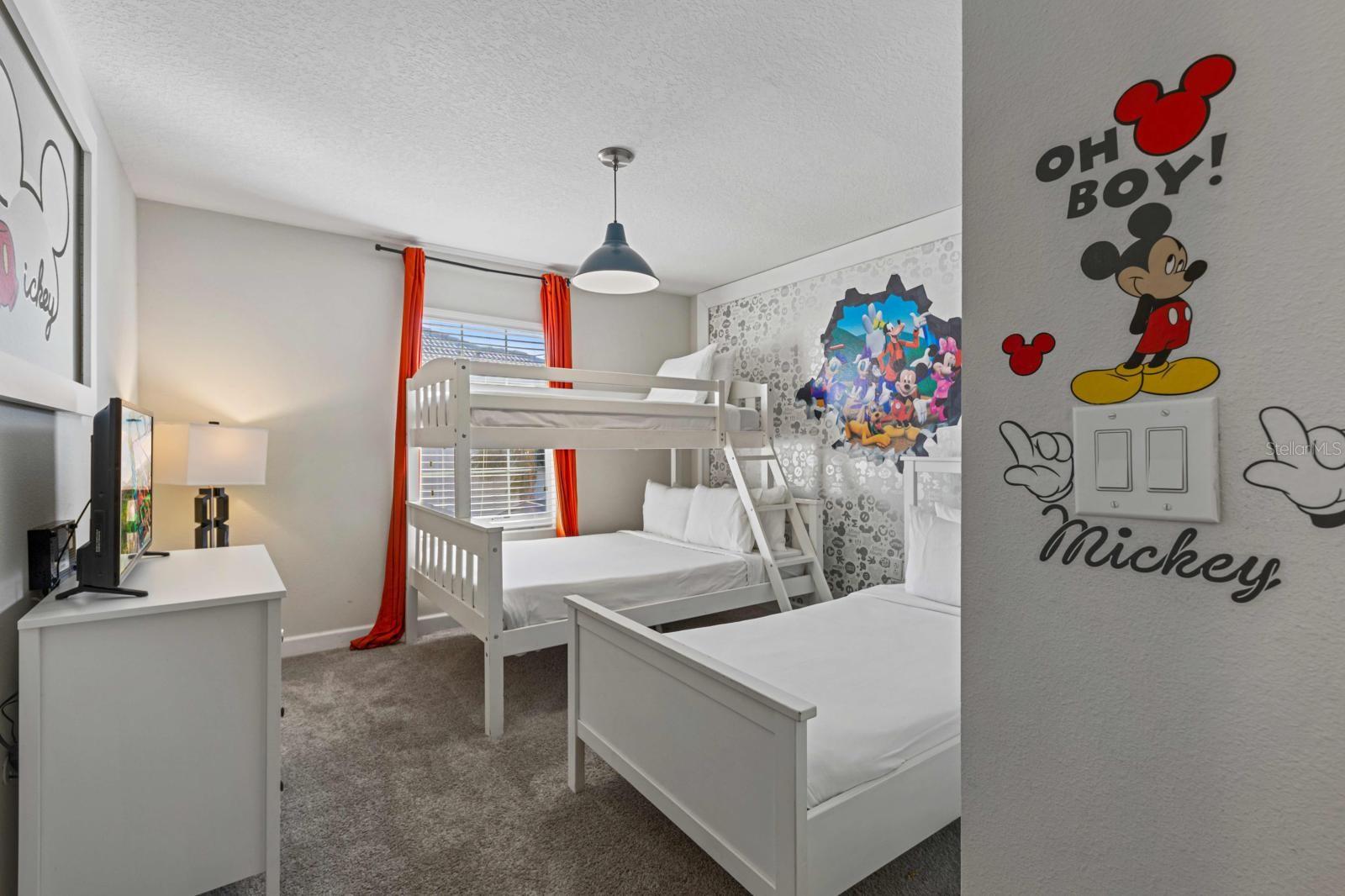 Image 16 of 27 For 8990 Stinger Drive