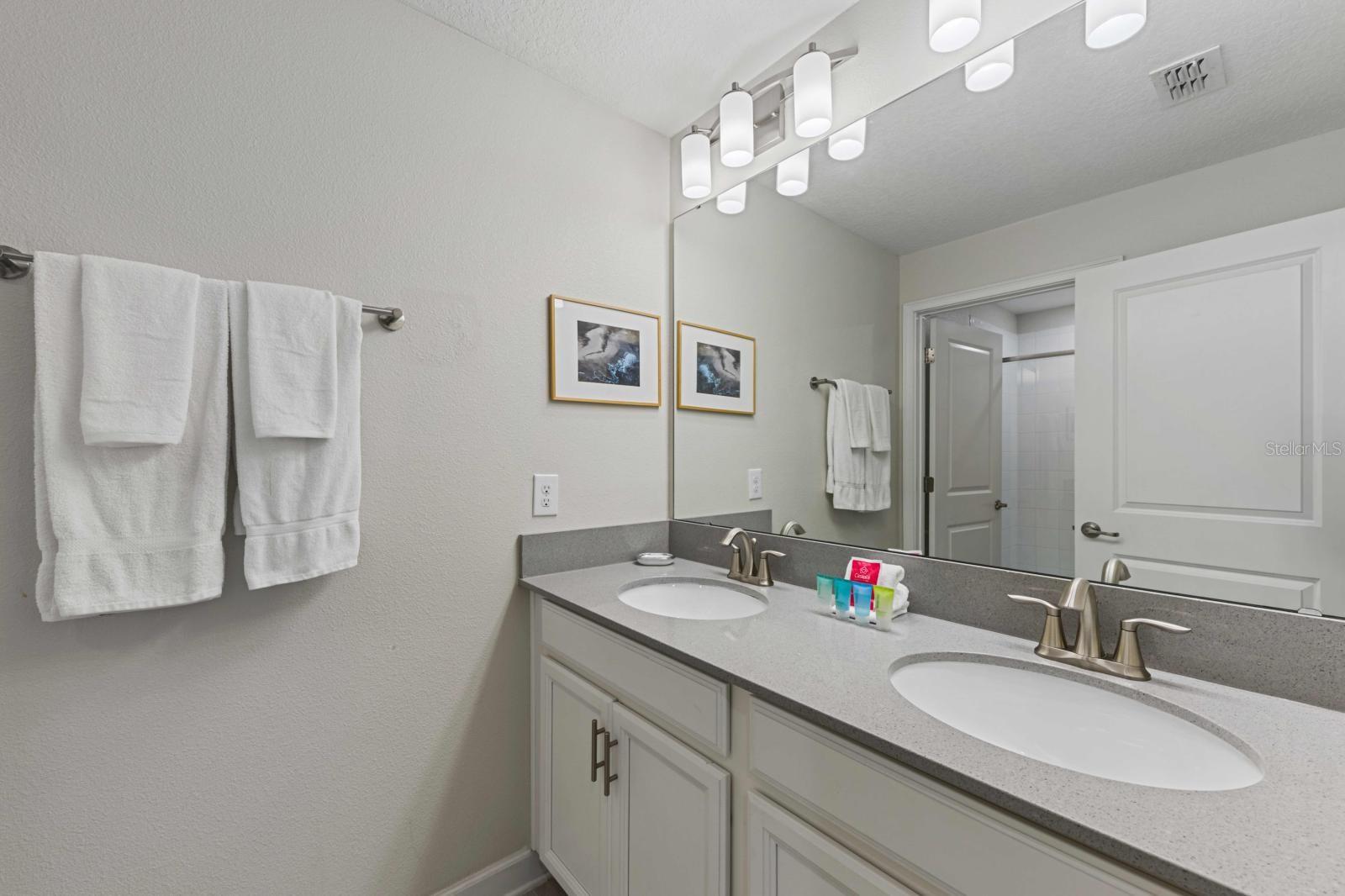 Image 17 of 27 For 8990 Stinger Drive