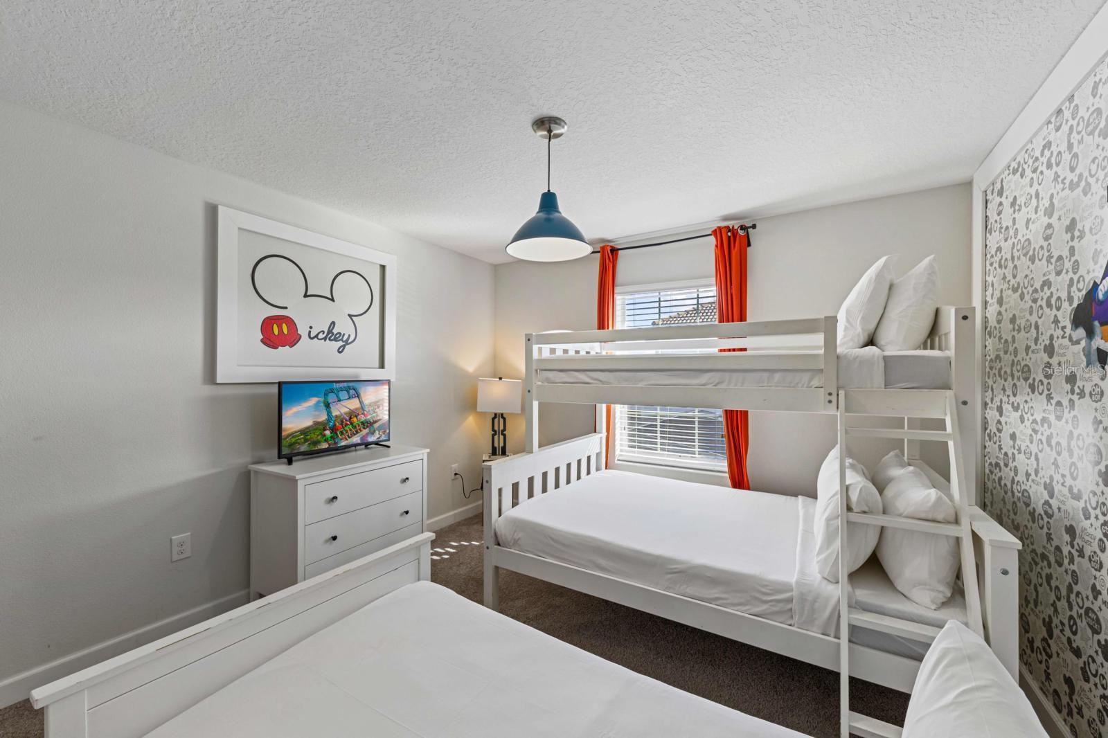 Image 19 of 27 For 8990 Stinger Drive