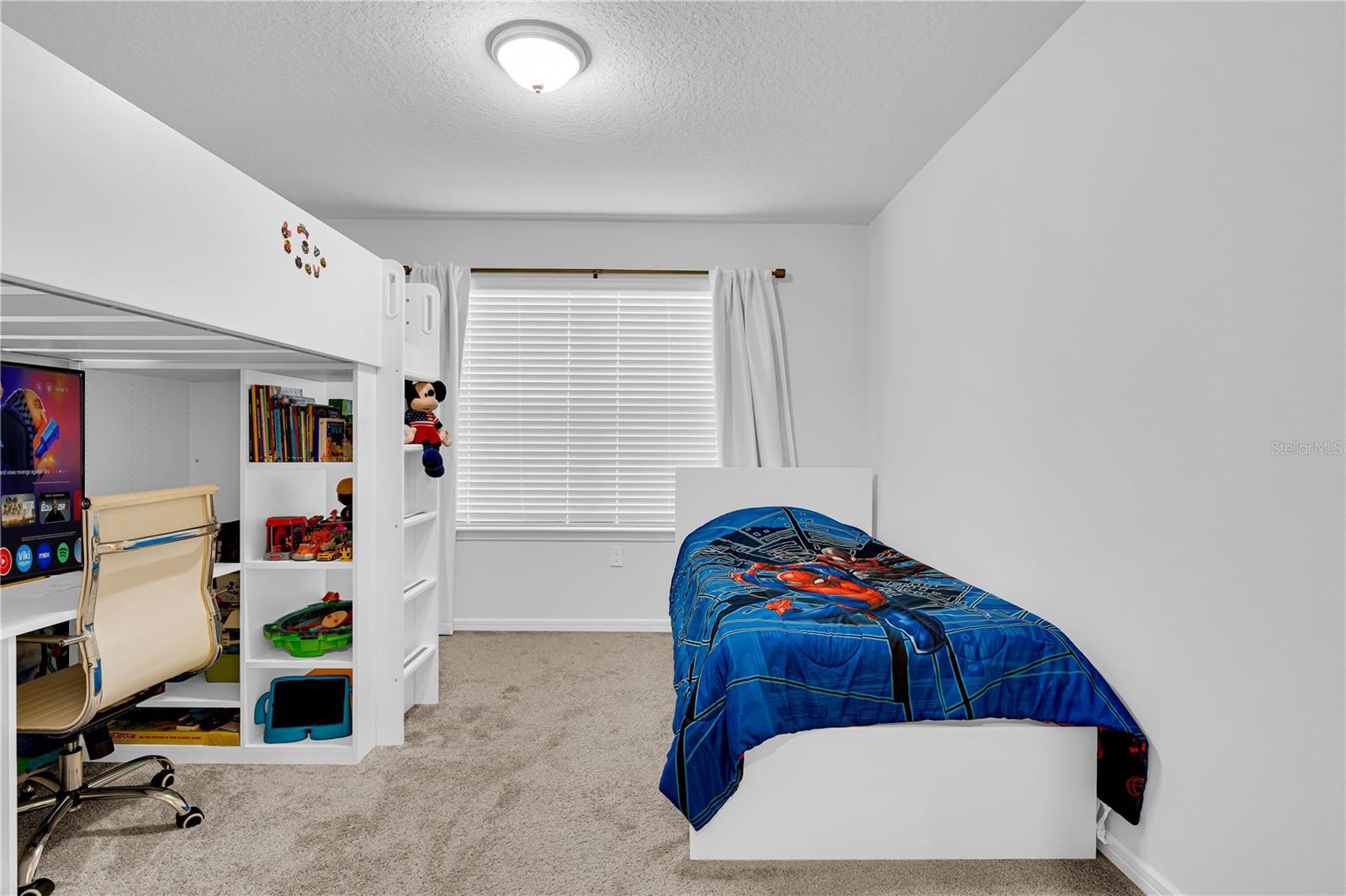 Image 18 of 26 For 2706 Fetching Trail