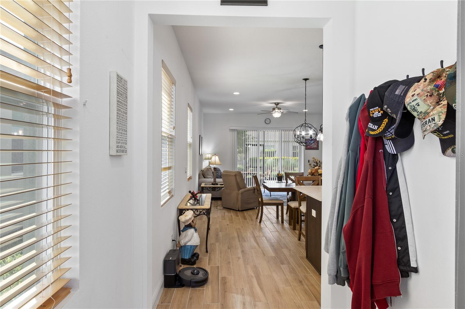 Image 4 of 26 For 7632 Sand Pierre Court