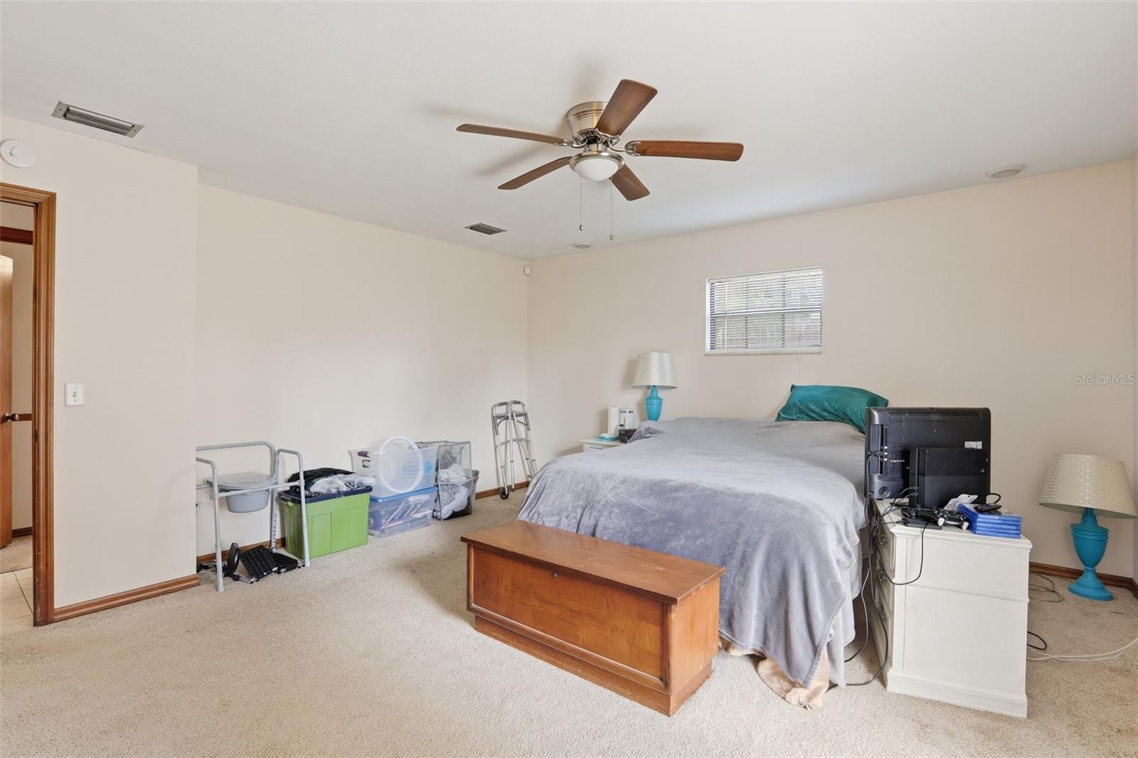 Image 16 of 41 For 3331 30th Terrace