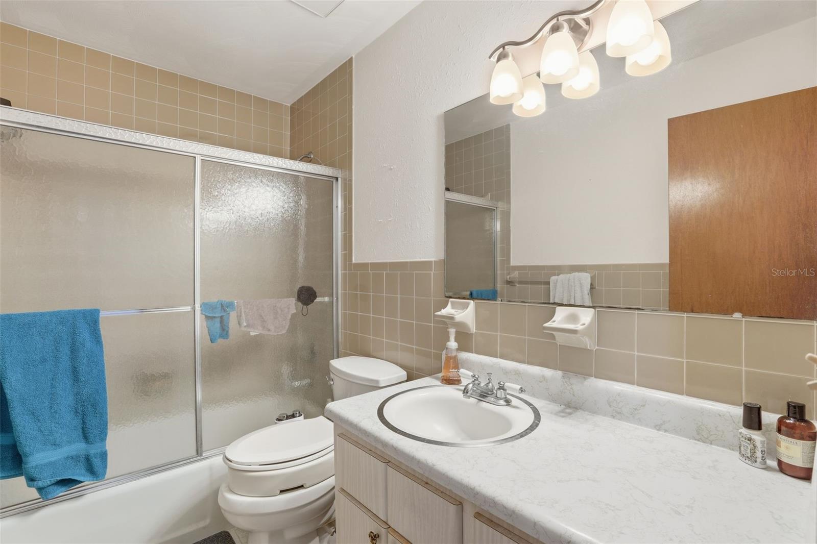 Image 22 of 41 For 3331 30th Terrace